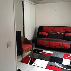  Апартаменты Cosy Holidays